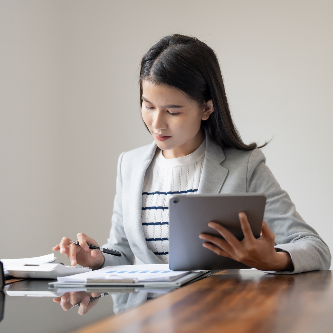 De Cero a Organizada: Herramientas Fáciles para Crear Contenido, Facturar y Vender Más en el 2026